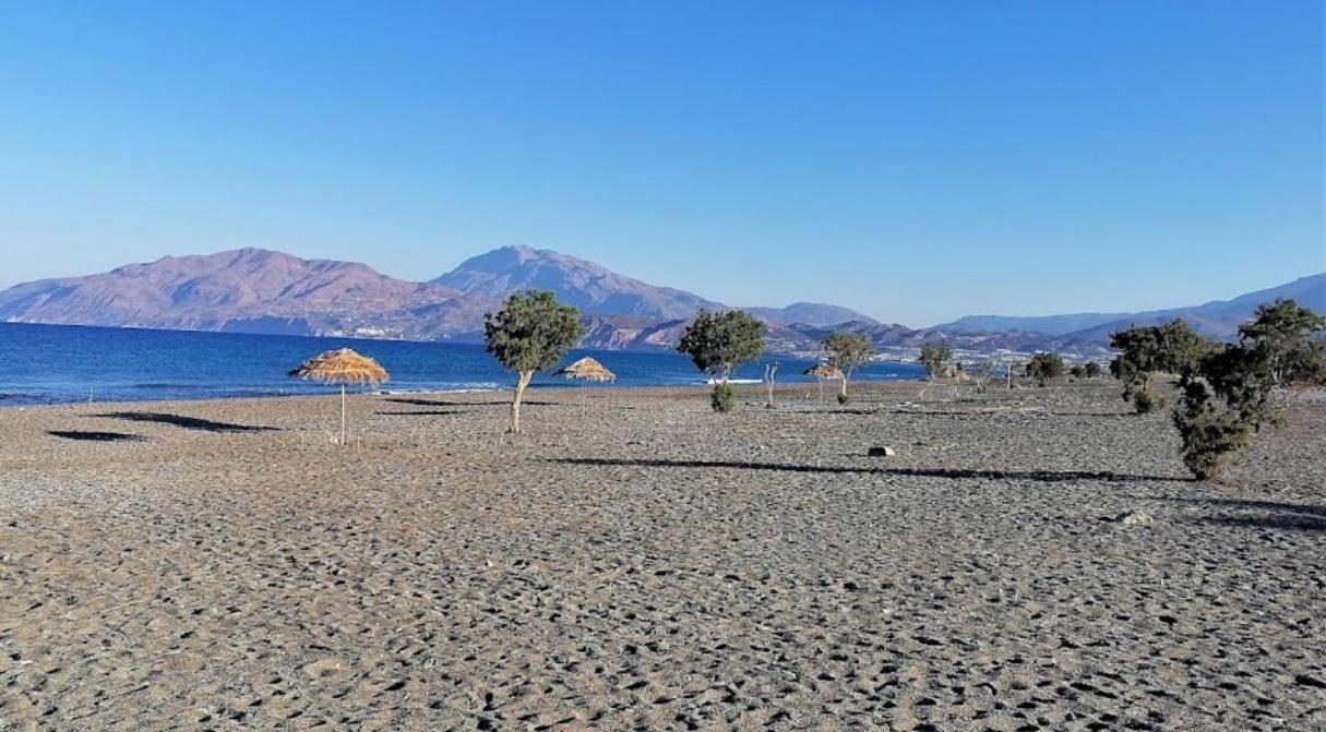 Afrathias Beachhouse - Cretan Hideaway Kalamaki  Exterior foto